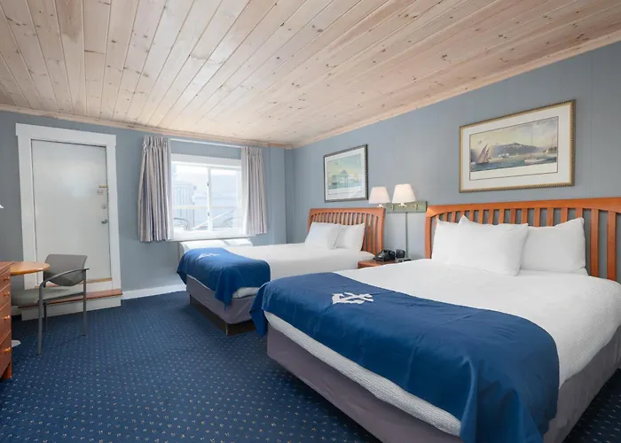 Motel: Fisherman'S Wharf Inn